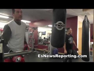 kovalev beats hopkins in 12 EsNews boxing