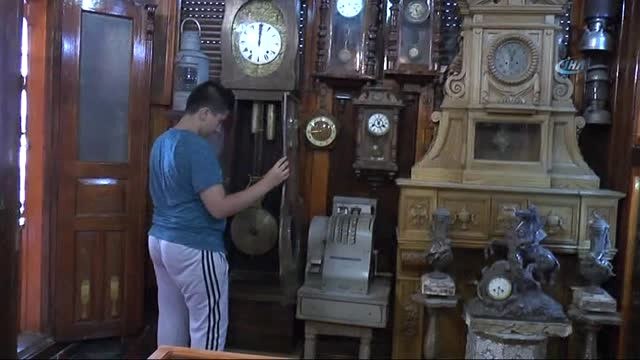 Zamana Tanıklık Eden Saatler Zamana Direniyor