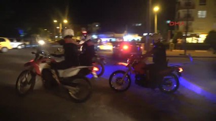 Mersin 12 Ayrı Suçtan Aranan Şüpheli Uygulamada Yakaladı