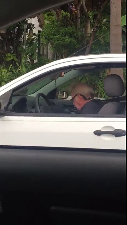 trafikte kopan dede