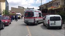 Ankara'da Bir Işyerinde Patlamanın Ardından Yangın Çıktı, Yaralılar Olduğu Bildiriliyor