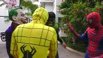 Yellow Spiderman SAW Giant Scorpion - Superheroes Fun Hulk Joker Spider-man Scorpion Attack Superhe