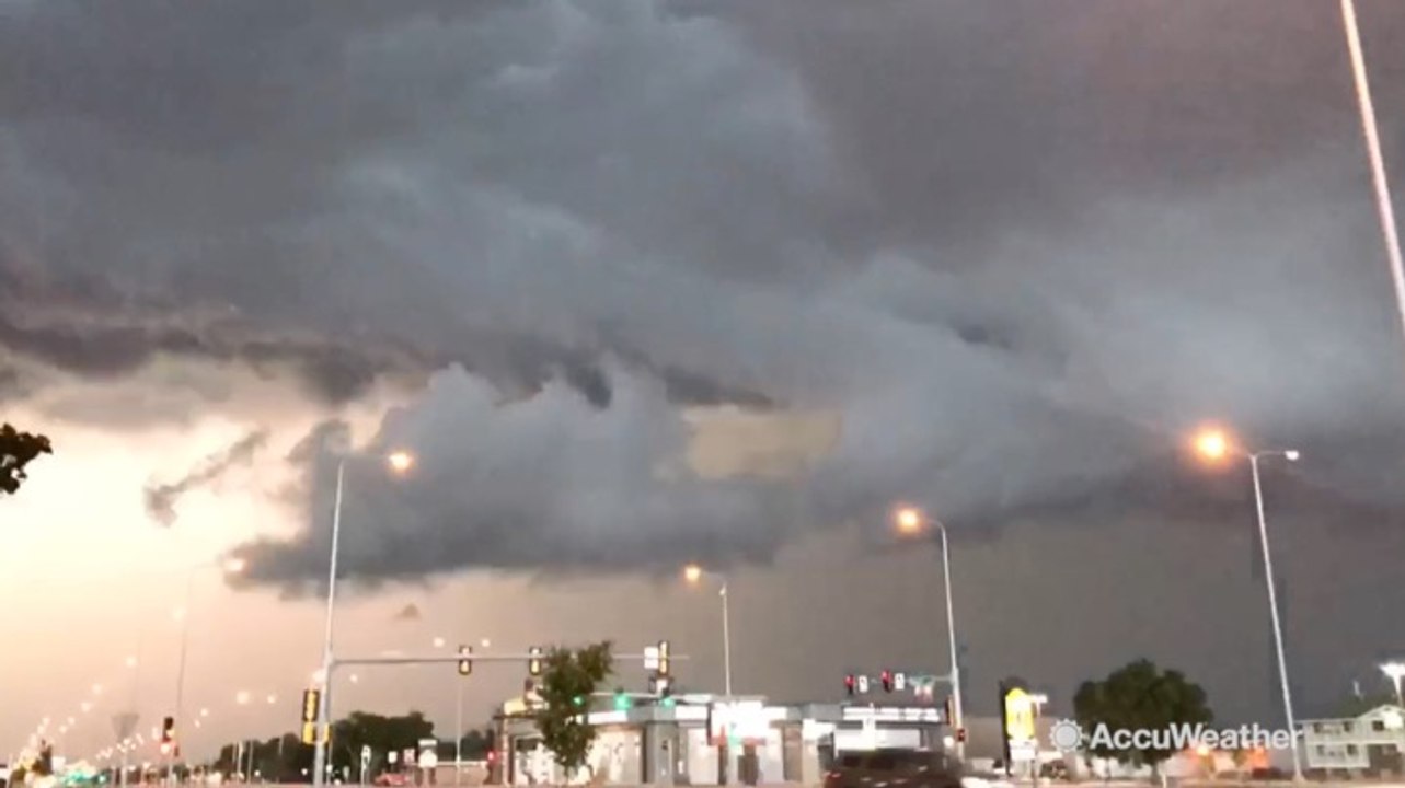 Timelapse shows severe storms moving through Sioux Falls, South Dakota