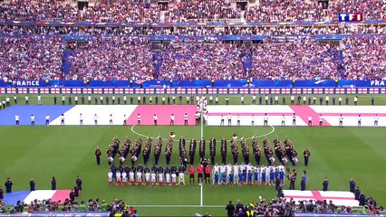 France - Angleterre- Le Stade de France reprend God Save the Queen