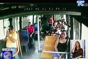 Apresados sujetos que asaltaron bus urbano