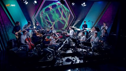 Das Rundfunk - Tanzorchester Ehrenfeld covert Daft Punk - Harder, Better, Faster, Stronger.