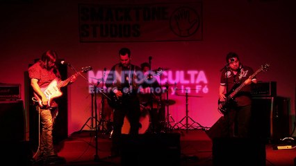 Music video for Entre el amor y la fé ft. Mente Oculta performed by Ad Cruz.