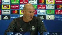 Zidane bientôt remplaçant de Didier Deschamps ?