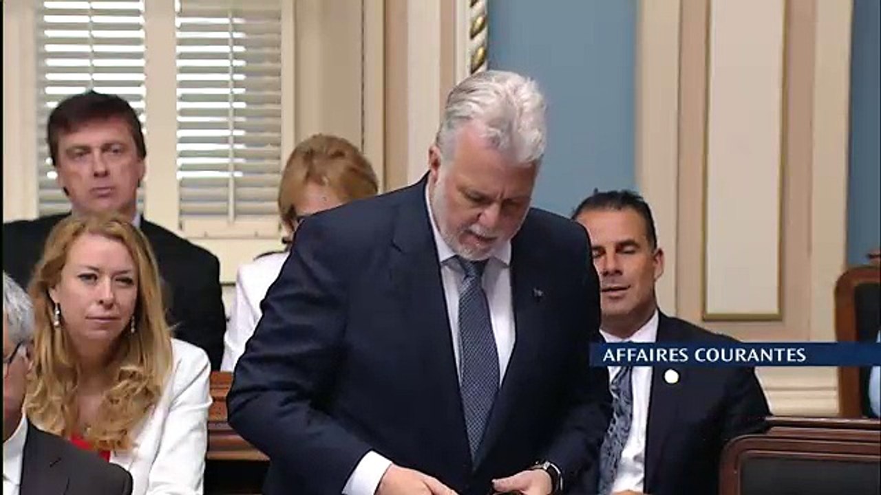 Loi 101: Échange entre Philippe Couillard et Jean-François Lisée