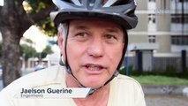 Veja as dificuldades e riscos da rotina dos ciclistas em Vitória