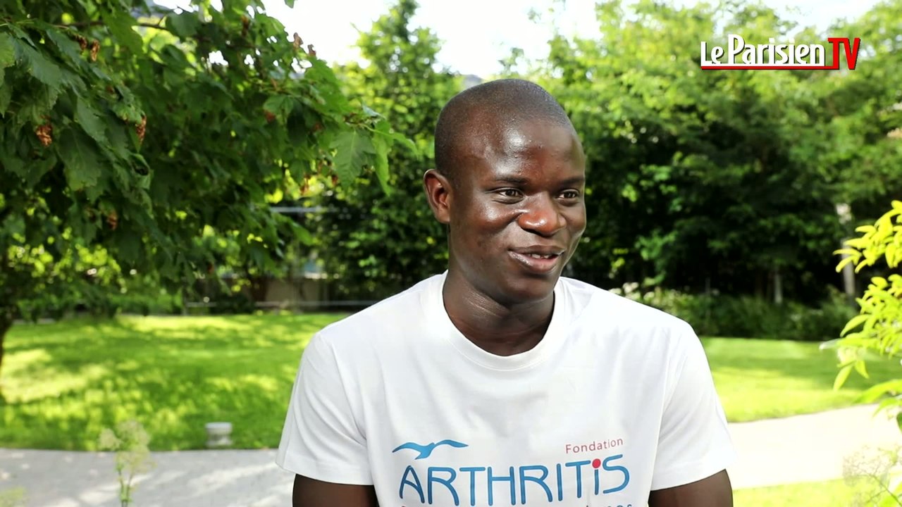 N'Golo Kanté préfère sa mini aux voitures de sport