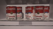 Las obras del ícono del arte pop, Andy Warhol, debutan en Chile por primera vez