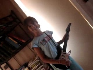 stane fait de la guitare électrique !!!