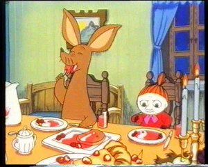 Paha vieras elämöityy (2010)