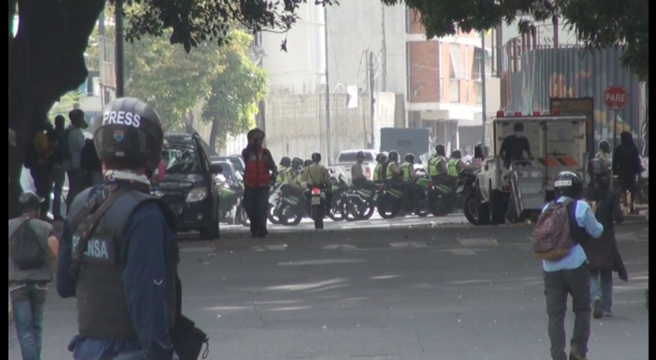 Tras disparos se disuelve una concentración opositora en el este de Caracas