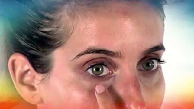 ¿Sabe usted aplicar cubos de hielo en su rostro le trae múltiples beneficios a su piel?