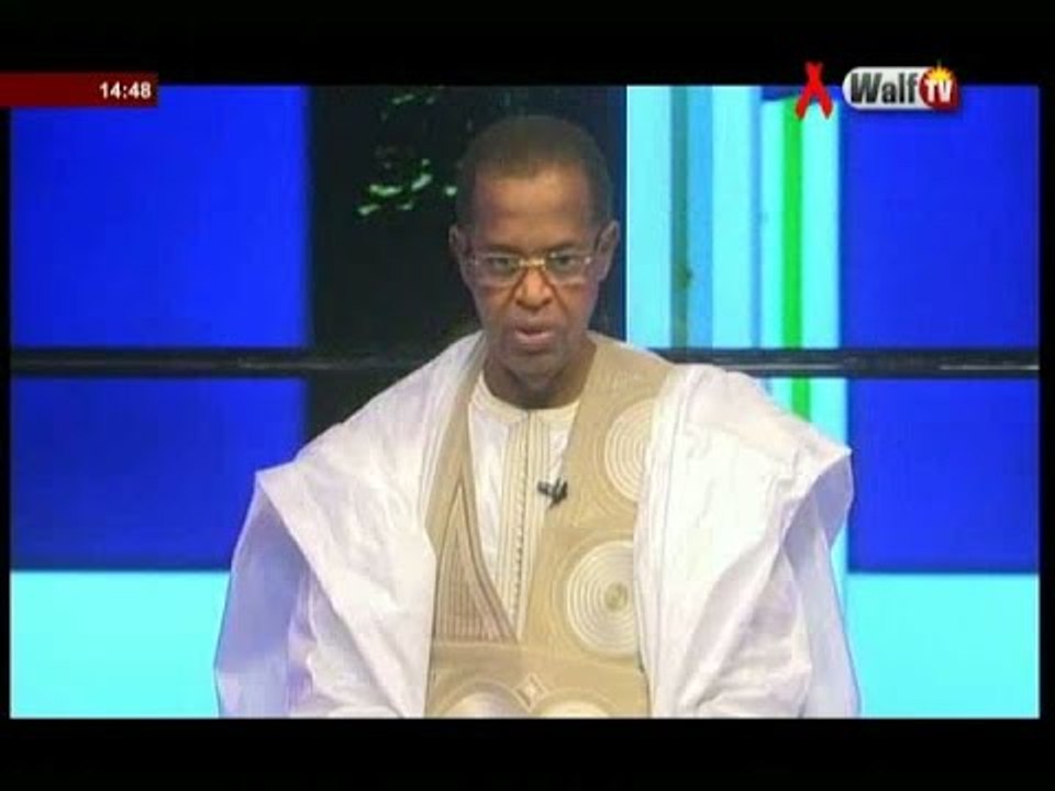 Cérémonie de dédicaces du livre «L’ETRANGER PARMI LES SIENS»  P1