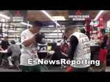 boxing star Egidijus Kavaliauskas working mitts EsNews boxing