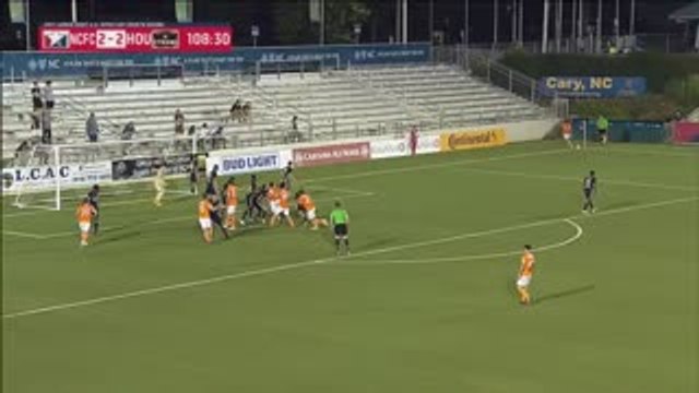 Memo Rodriguez drives a shot from distance to put Houston ahead