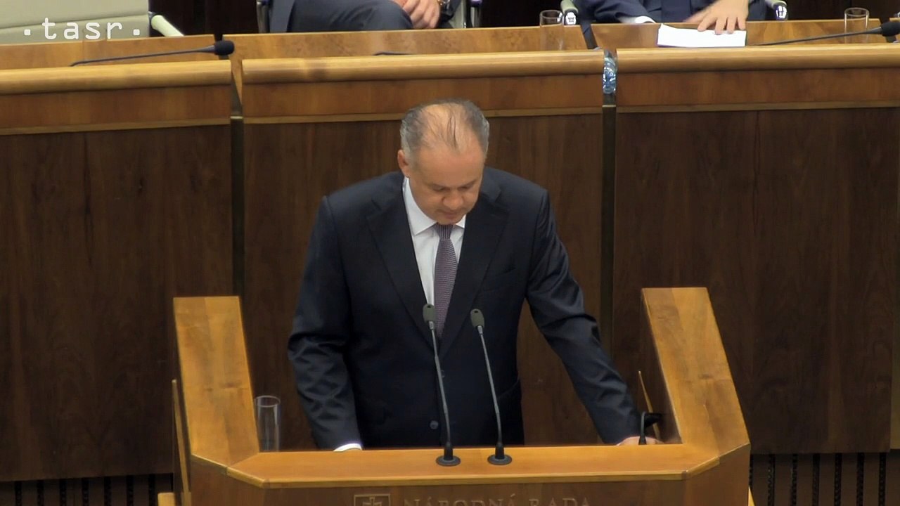 Prezident: Téma boja proti korupcii sa zvrhla na osobnú politickú vojnu