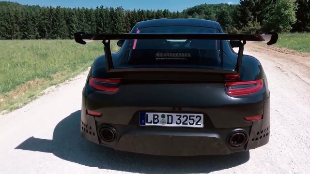 Porsche 911 GT2 RS (Mod. 991) - Satte 700 Turbo-PS, 340 km-h Spitze