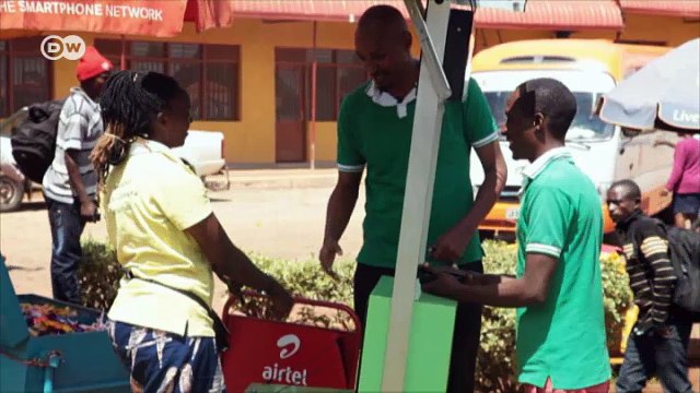 Solar kiosks as a business modell | DW English