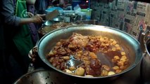 2 TYPES OF FOOD COURT IN BANGKOK - Hawker food vs Foo