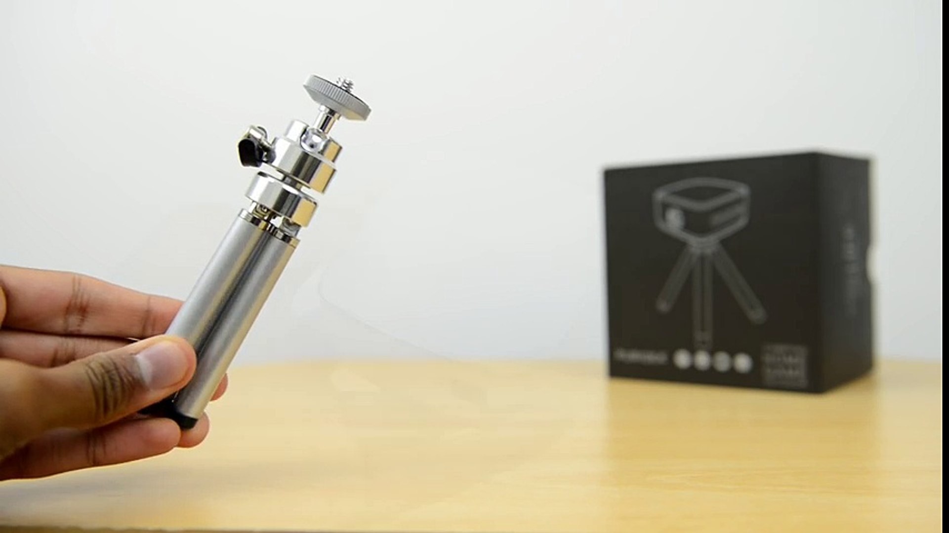 Pocket Smartphone Projector from Puridea - Full Review