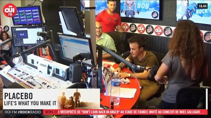 La radio OUI FM en direct vidéo /// La radio s'écoute aussi avec les yeux (3198)