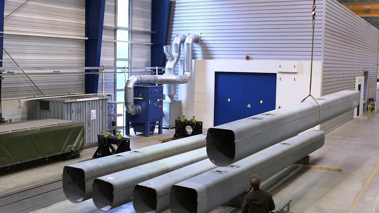 Perfectly welded mobile crane boom by KUKA laser hybrid welding t