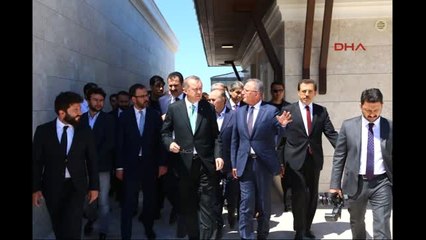 Cumhurbaşkanı Erdoğan Yeniden Yapılan Okulunu Ziyaret Etti