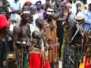 Petit Déjeuner du 11 août 2016 : Découvrez la Tradition Djola du Leul 🥐