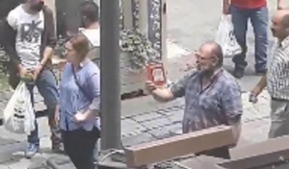 Yüksel Caddesi'nde şiir okumak da yasak! Gözaltına alındı