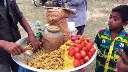 Do not know what to name this dish, what is more. India has many strange stuff too