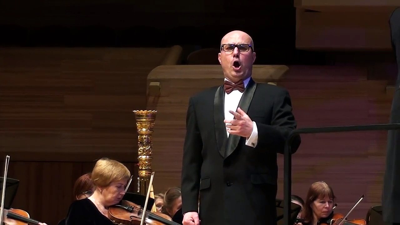 Агеев Дмитрий .Оперный певец.