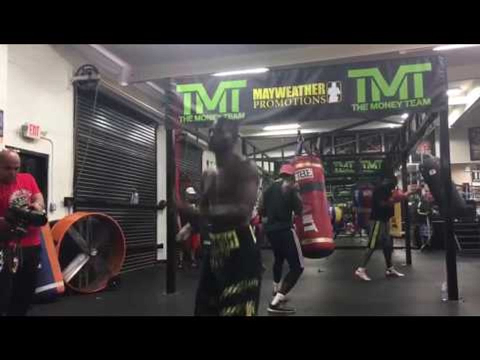 Guillermo Rigondeaux At Mayweather Boxing Club - esnews boxing