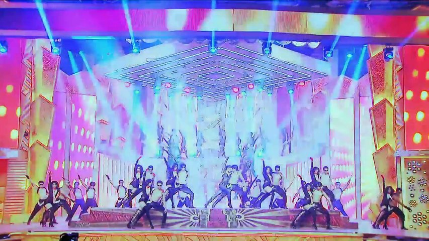 Deepika padukone awesome performance 2017 iifa