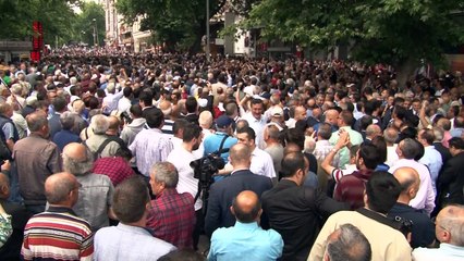 Turkey opposition marches on Istanbul after MP's arrest