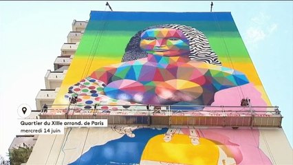 Un street-artist peint une Joconde géante sur une tour à Paris