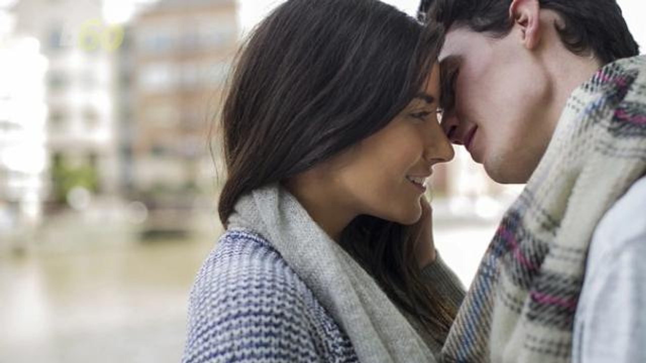 Why A Steamy Make Out Session Is Healthy For You