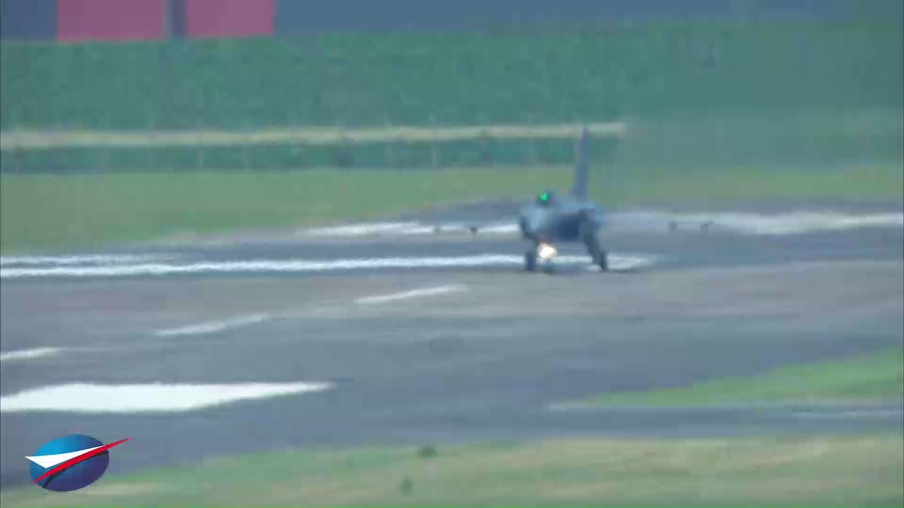 Vol d'entraînement Rafale - Salon du Bourget 2017