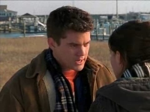 Premier baiser entre Pacey et Joey (Dawson 318)