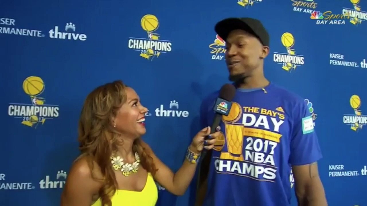 【NBA】David West Parade Interview June 15,2017  Warriors Parade