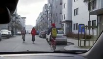 Volvo Pedestrian and Cyclist Detection with full auto brakesdws