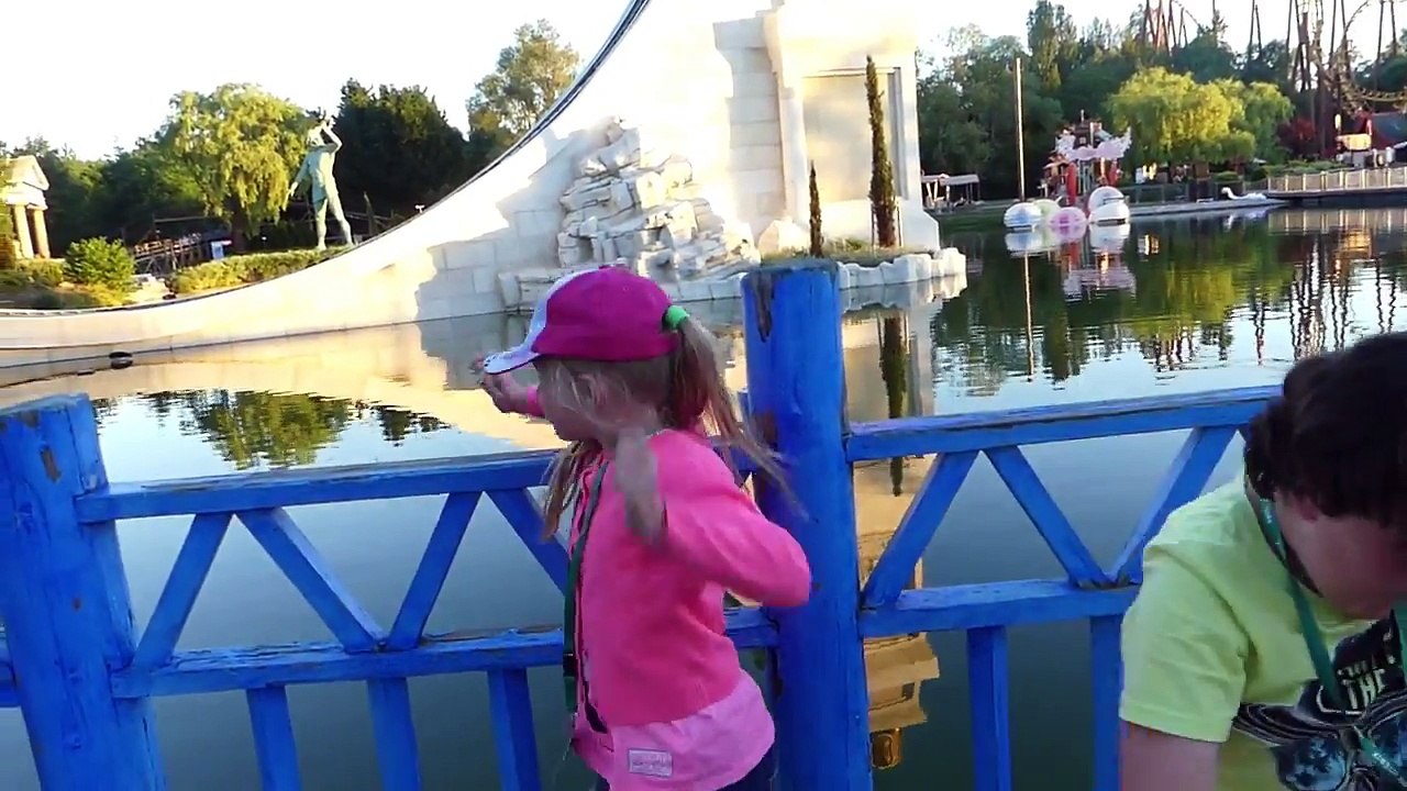 La Nouvelle Attraction du Parc ASTERIX avec DJAMEL -  PEGASE EXPRESS