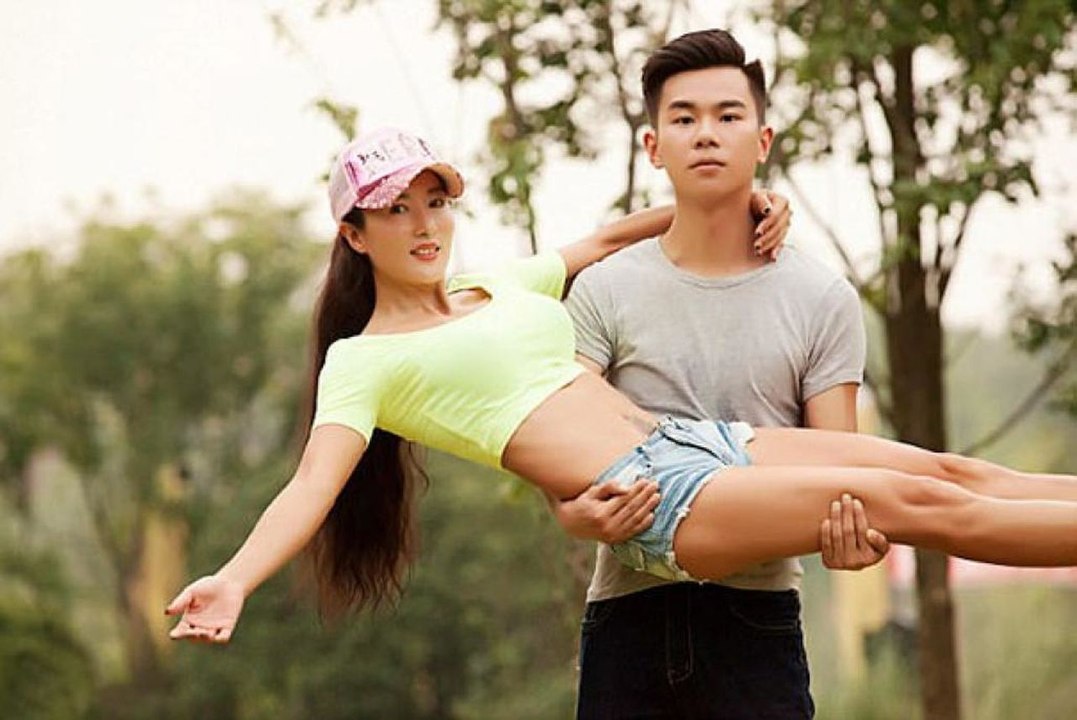 50 Year Old Mom - People Think She’s Son’s Girlfriend, Now She Reveals Her Secrets