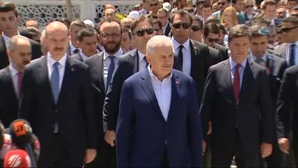 Başbakan Yıldırım: (Kılıçdaroğlu'nun Adalet Yürüyüşü) "Hızlı Trenle Gidebilir.