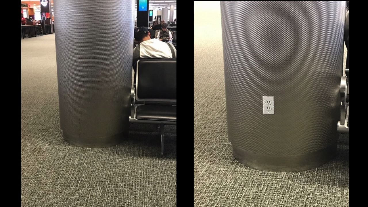 La blague de la fausse prise électrique à l'aéroport (Miami)