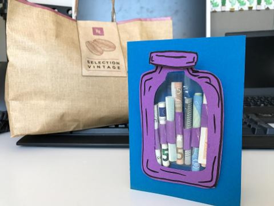 Fabriquer une carte originale pour un pot de départ