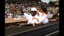 Regardez la façon que Zeinab à demande le divorce Yahya Jammeh
